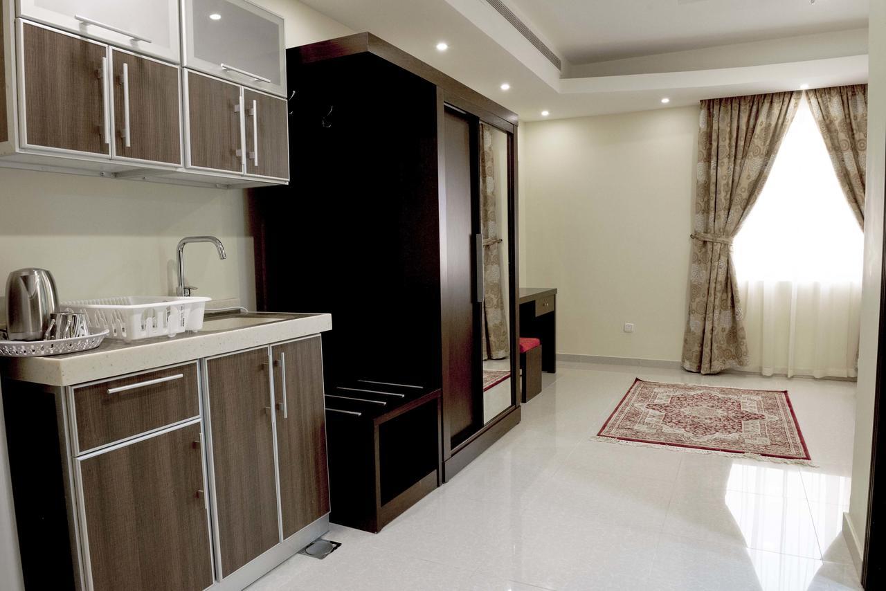 Rolana Furnished Apartments Jeddah Exterior photo